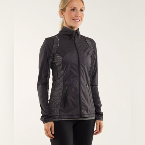 lululemon athletica Jackets & Blazers - Lululemon Run: Featherweight Hybrid Jacket